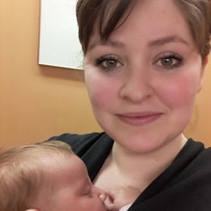 Meet your Posher, Launa